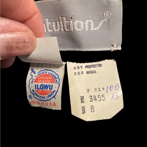 Lovely vintage wool blend pleated skirt. - Picture 6 of 6